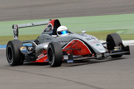 Alexander Haegermark kører for det danske team KEO Racing.